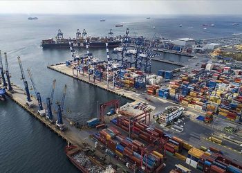 Dış ticaret açığı yıllık yüzde 298 arttı