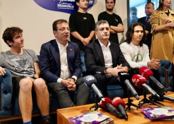 İmamoğlu’ndan Karaismailoğlu’na karşılık: ‘Emek hırsızı’ kavramını sayın bakan bilir